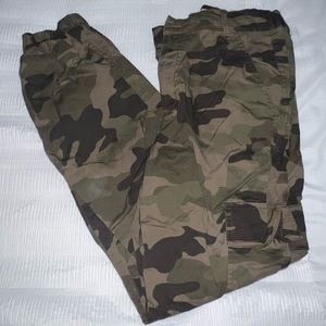 Garage camo cargo pants